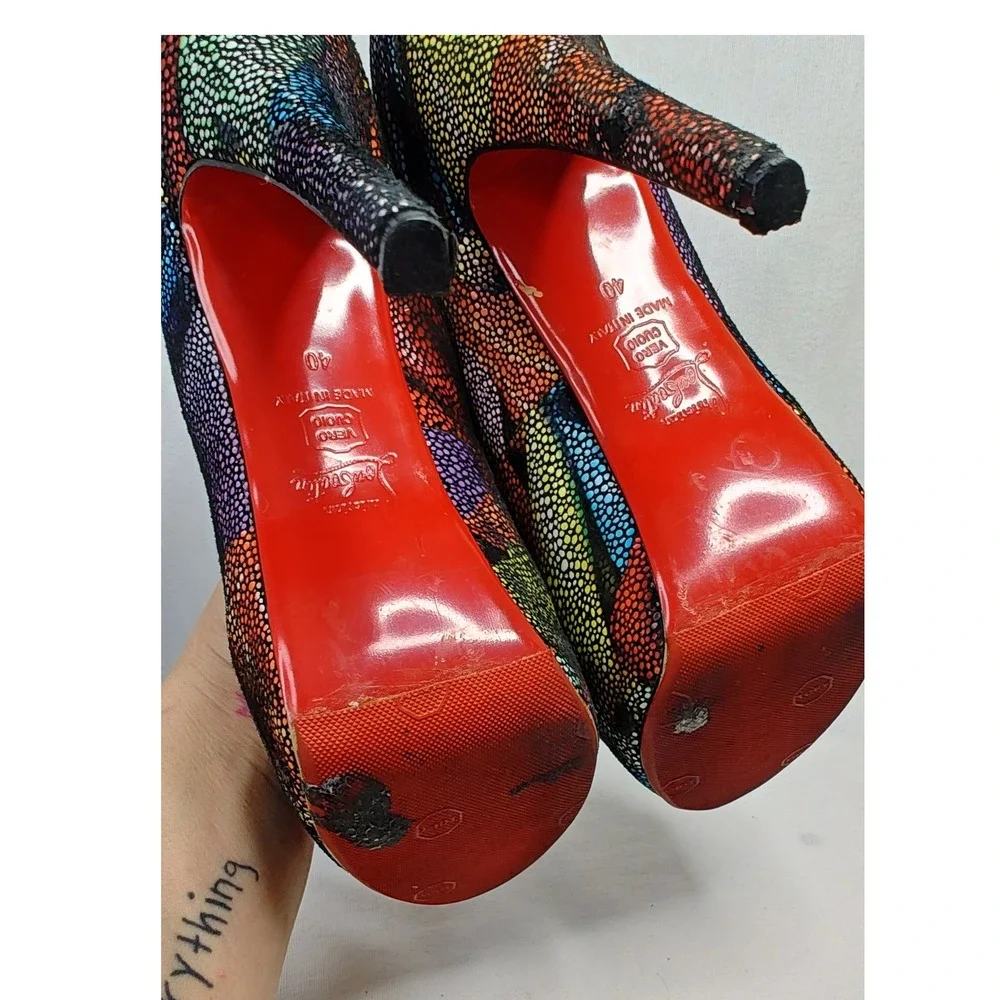 Christian Louboutin Daffodile Pumps 40 Pebble Texture Platform Leather Heels Red